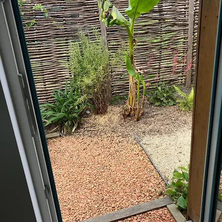 La Bonbonniere En Bois, Maison Passive, Draps Inclus, Parking Sur Rue Facile & Gratuit بيت للعطل